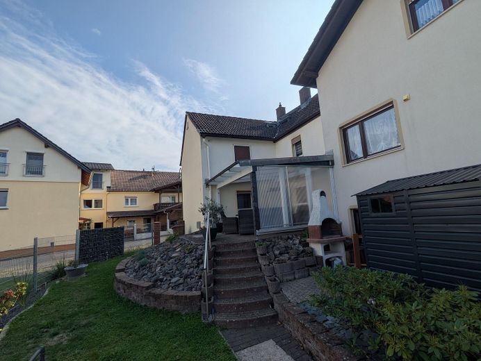 Appartement de 130 m2, 5 pièces, maison avec jardin dans un quartier de Ranstadt – Photo 21