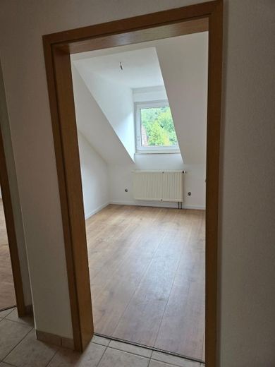 Blick ins Schlafzimmer 2