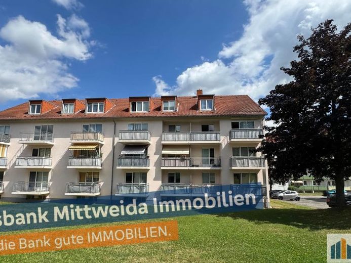 Schöne, helle 3-Raum-Wohnung mit zwei Balkonen und Stellplatz! – फोटो 1