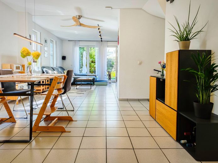 Wohnzimmer (EG)