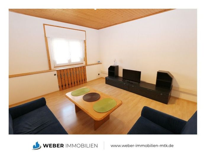 ++ ZWEI Häuser + EIN Preis +  Garten + DOPPEL-Garage + sofort FREI ++ – Wohnzimmer im EG Vorderhaus