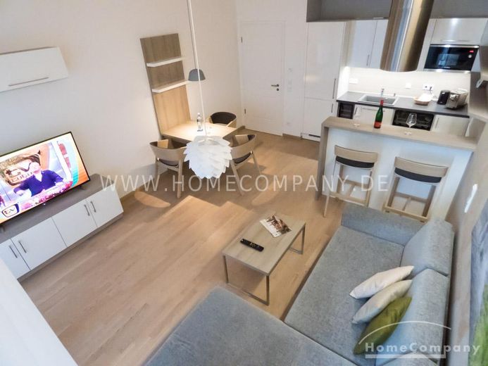142182 HomeCompany Dresden Möbliert/Furnished Exklusives 2-Zimmer Apartment in Dresden-Altstadt Nähe Frauenkirche max. 4 Personen! – 2b766607555166826744e48a7785a3f9154aa986.jpg