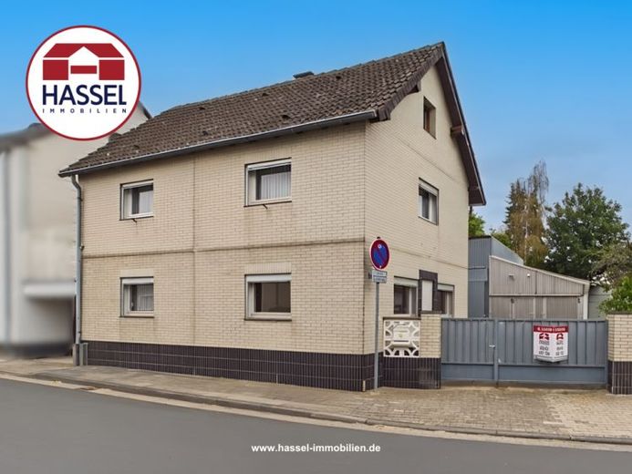 Ein Haus mit Charakter, solide, bodenständig und mit einem ganz eigenen Charme. – Foto 1