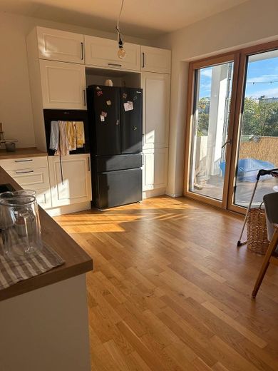 Modernes Neubau-Apartment mit großzügigem Balkon / Berlin-Stralau – Küche