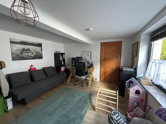 Modernisiertes Fachwerkhaus mit großzügiger Dachterasse und Platz für die Familie – Foto 8