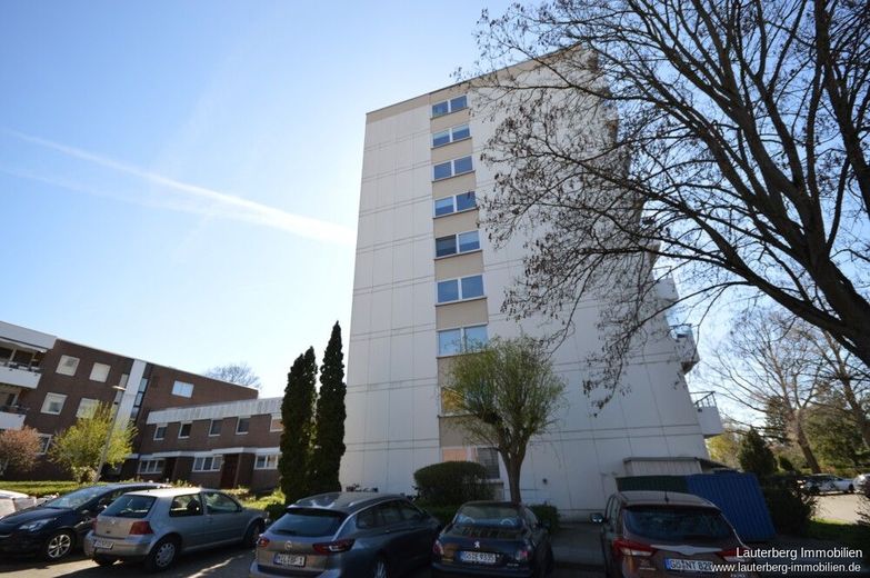 Renovierungschance in Göttingen-Weende: 3-Zimmer-Wohnung mit Potenzial &amp; Westbalkon – Außenansicht