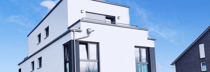 Exklusive Wohnlage - Neubau DHH in Hochheim - Don’t miss out this stunning opportunity – Der Blick von der Straße
