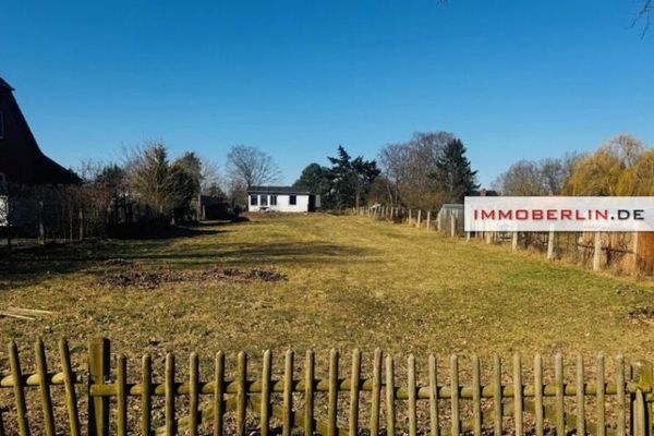 IMMOBERLIN.DE - Großartiges Baugrundstück in reiner Anliegerlage & Seenähe