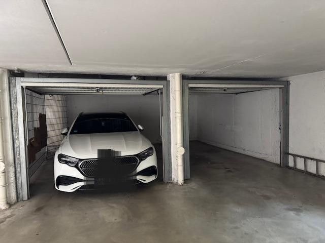Tiefgaragemstellplätze