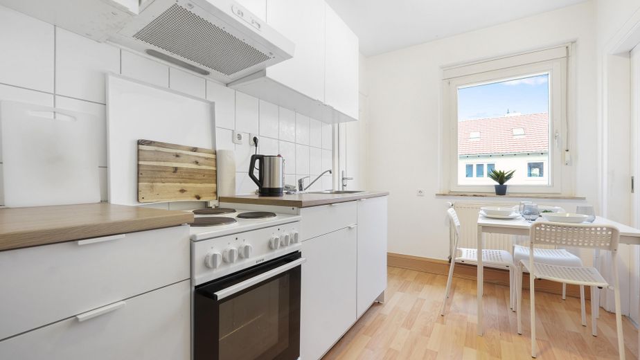 OG Küche mit Abstellkammer