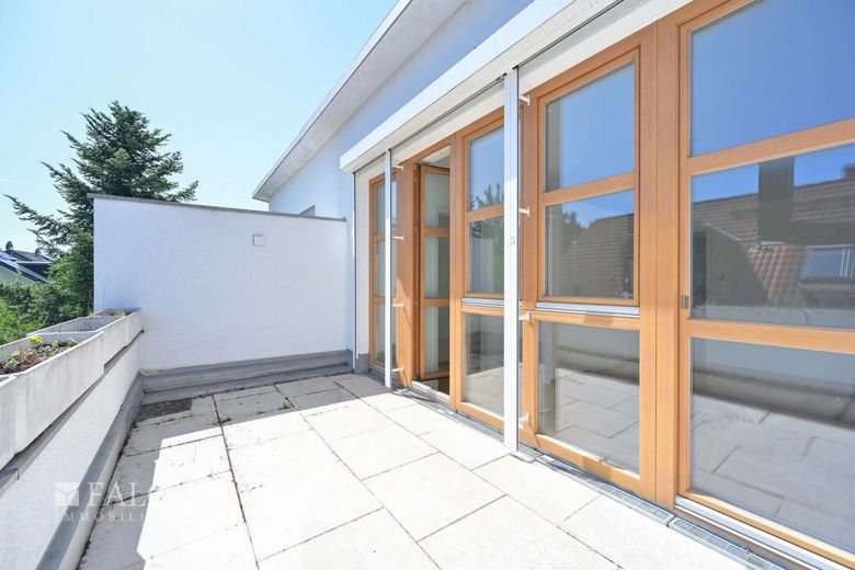 Wohnglück auf vier Ebenen - modernes Reihenmittelhaus in begehrter Lage von Feldmoching – Dachterrasse