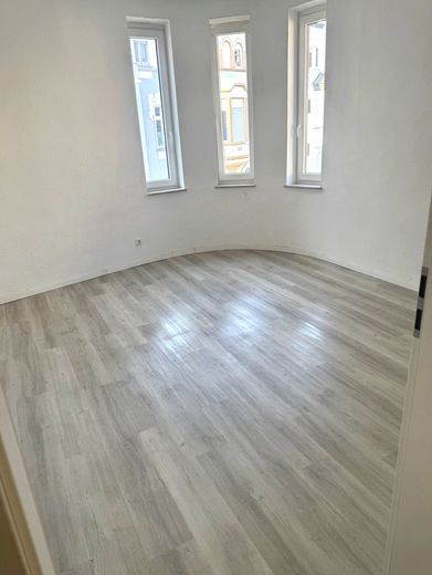 Mieszkanie 4-pokojowe – w centralnej lokalizacji w Mönchengladbach – Foto 1