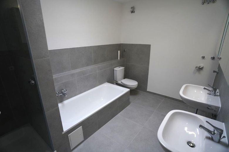 Repräsentative 3-Zimmer-ETW (120 m²) in Kronberg Stadt, sehr schöne Lage am Viktoriapark – Foto 5
