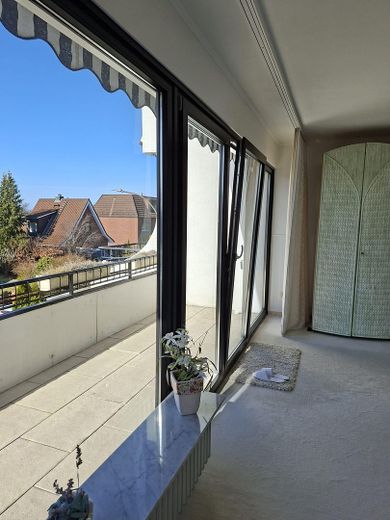 Schlafzimmer mit gr. Balkon