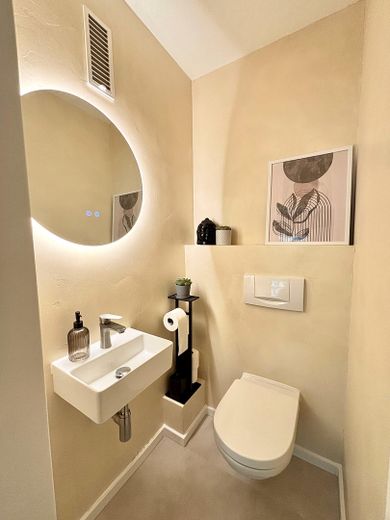Erstbezug nach umfassender Modernisierung! Zentrale 3-Zimmer Wohnung im Herzen von Paderborn – Foto 7