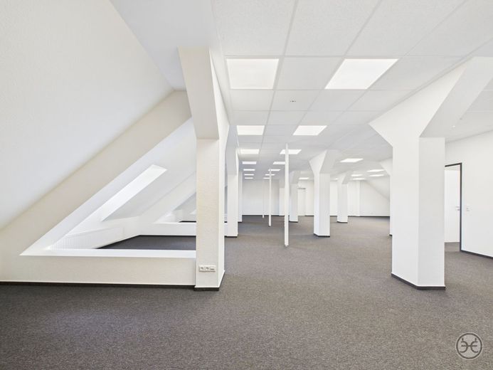 Eden-Ehbrecht-Immobilien_Bürofläche_Kreyenbrück_DG_015