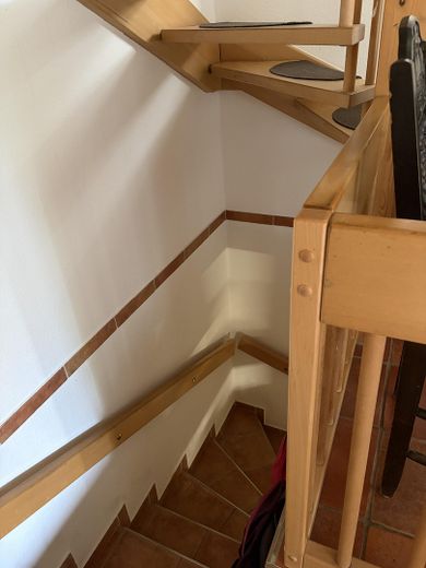 Provisionsfrei in die Zukunft! EFH mit Wärmepumpe und PV nahe Wald und Wasser – Treppe EG -> KG