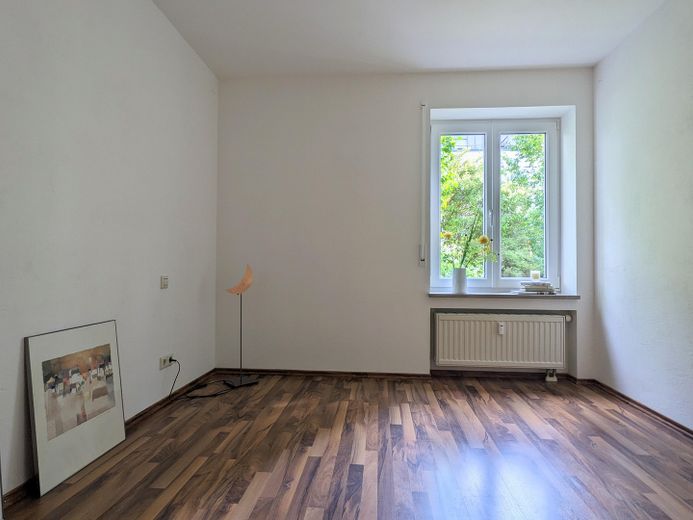 Modern apartment on Eselsberg with garden – available immediately & commission-free! – Foto 24