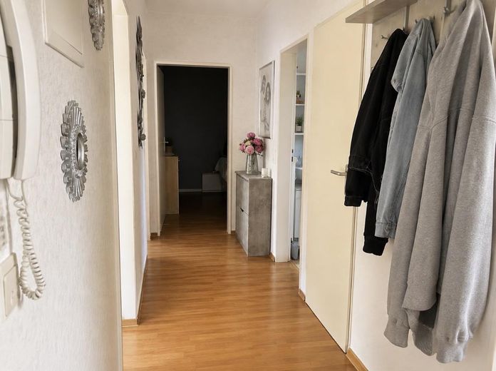 3-kamerappartement met loggia op een rustige locatie in Ludwigshafen – Foto 11