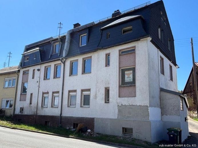 Haus mit Entwicklungsmöglichkeiten bietet  Potenzial für Investoren, Familien oder handwerklich versierte Käufer – VUB0002214-2