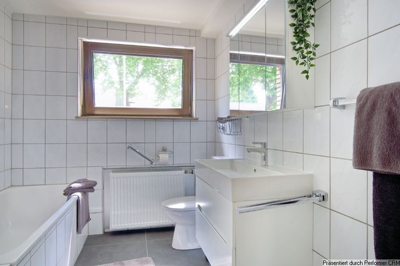 Schön möblierte und sehr helle 3-Zimmerwohnung in Mönchengladbach, Nähe Bunter Garten – 65e5444426e873a154b3e396a2da8c63b773ce4c.jpg