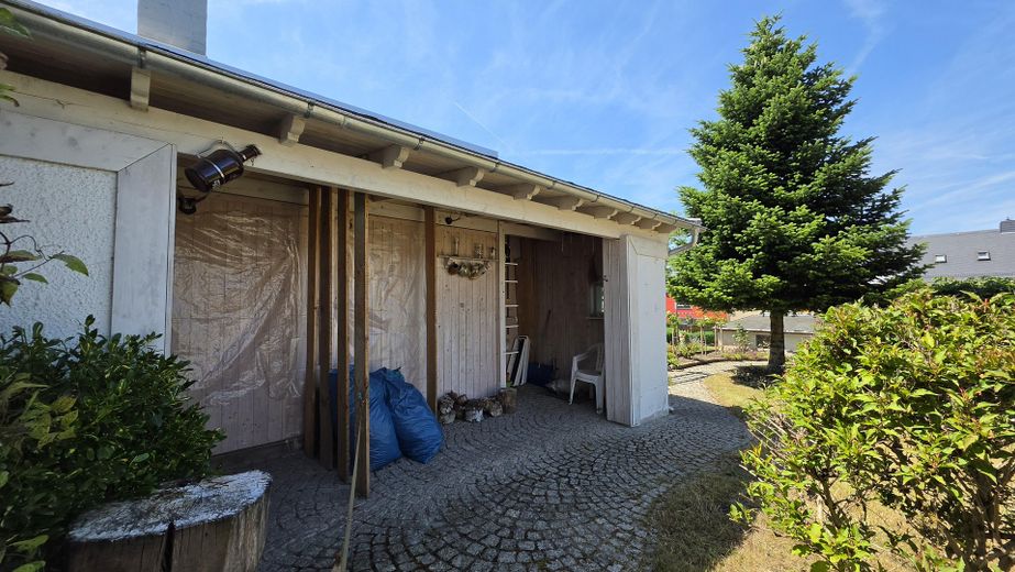 Casa a schiera modernizzata con fascino d’epoca e appartamento indipendente – Foto 13