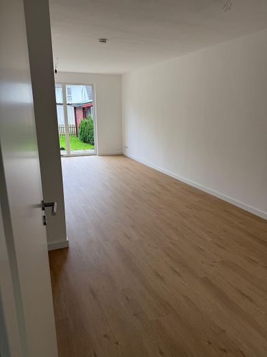 Blick ins Wohnzimmer