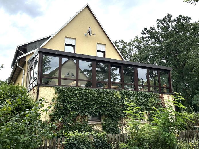 Wszechstronny budynek mieszkalno-usługowy w Dessau-Ziebigk – pompa ciepła, kominek i ogród zimowy – Photo 2