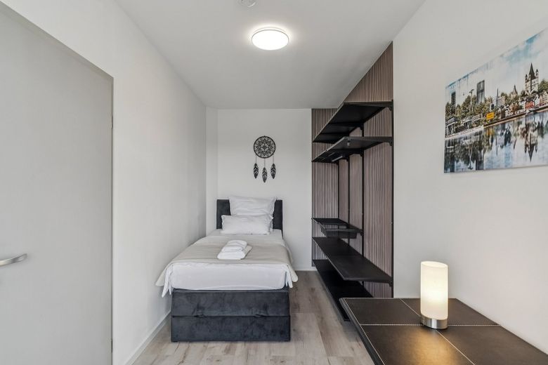 Villa Cologne - Investitionschance in zentraler Lage von 53340 Meckenheim bei Köln/Bonn – Fe-Wo 2 SZ 2