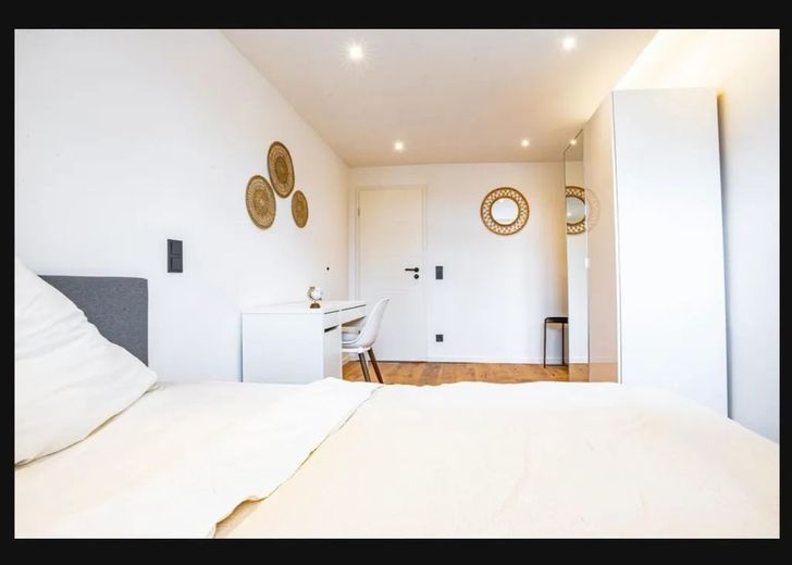 Perfekt für 3 Freunde: Möblierte Wohnung mit Balkon in München – f1d18588-b70c-4d84-bfb4-2f022…