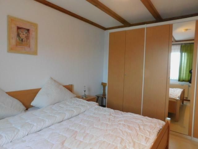 FB10-2 Hauptschlafzimmer