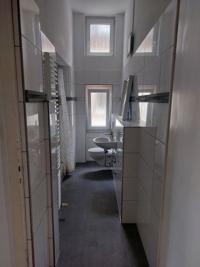 Citynahe Altbauwohnung mit Balkon – Foto 8