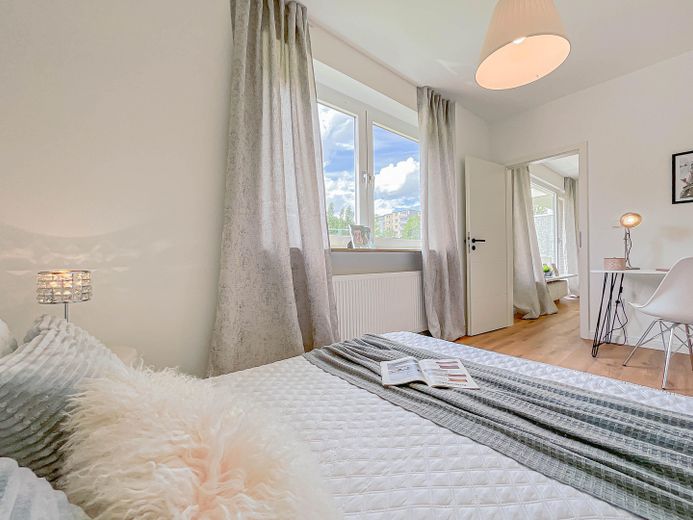 Schlafzimmer 2