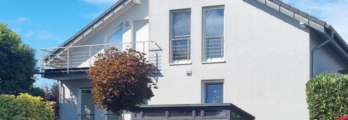 Modernes Architektenhaus mit Fernblick