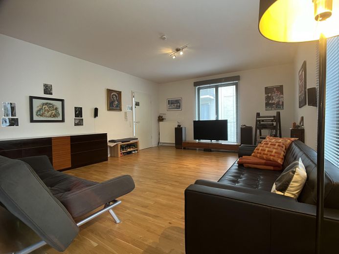 Provisionsfrei: Wunderschöne, ruhig gelegene Dachterrassenwohnung in Frankfurt Bornheim – Foto 6
