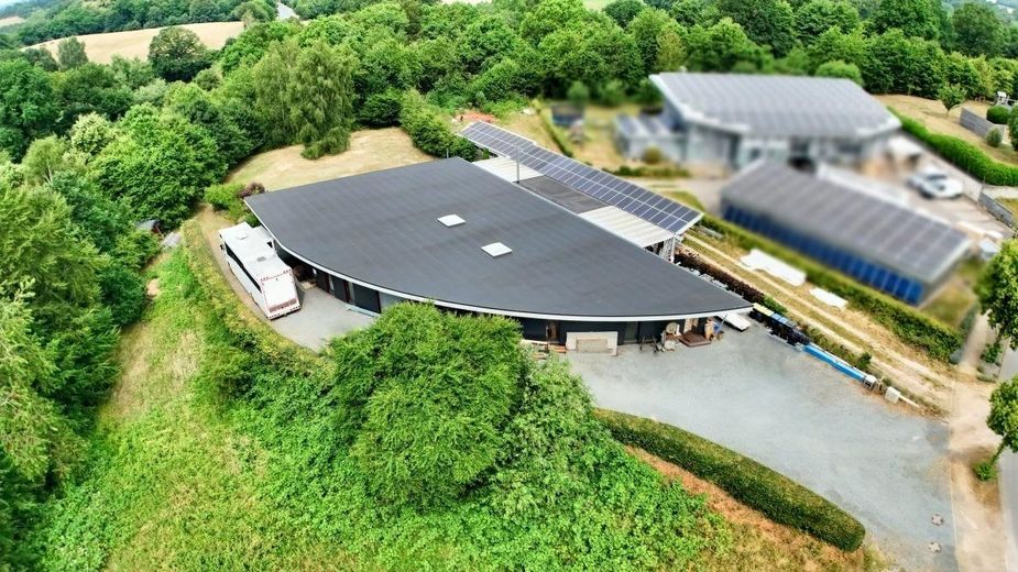 Architektonisches Wohn- und Geschäftsgebäude im wohnbegehrten Bordesholm – Foto 1