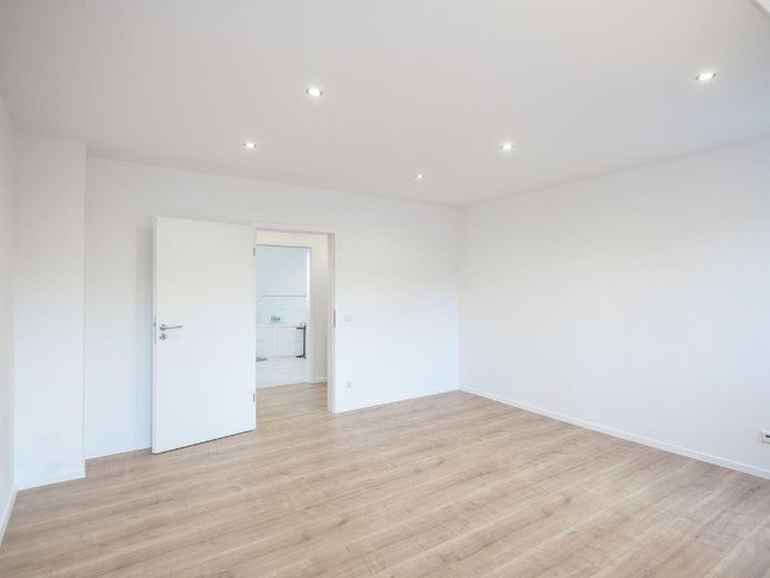 Beau spacieux 4 pièces de plus de 100 m2 – Photo 17
