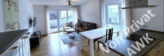 Heller Wohn- und Essbereich