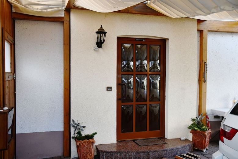 Freistehendes gepflegtes Zweifamilienhaus in Weiterstadt – Herzlich Willkommen