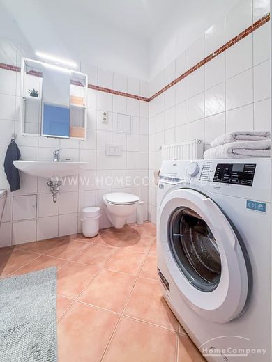 27458 HomeCompany Dresden Möbliert/Furnished 2-Zimmer-Wohnung in Dresden-Pieschen mit Balkon max. 2 Personen – 7a7b845190c324a3f8d859a726379fc3cabc21d2.jpg