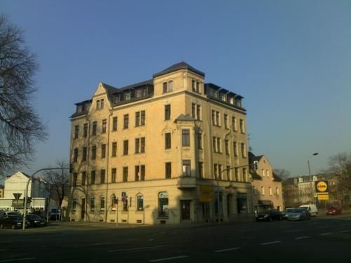 Großzügige 2-Zimmer mit Wannenbad und Laminat im Zentrum – muell26_k