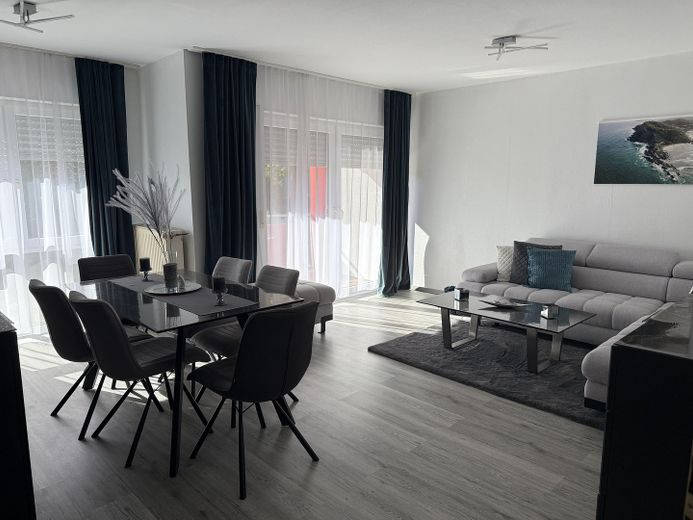 Großzügige 3-Zimmer-Erdgeschosswohnung in Eisenberg – Foto 7