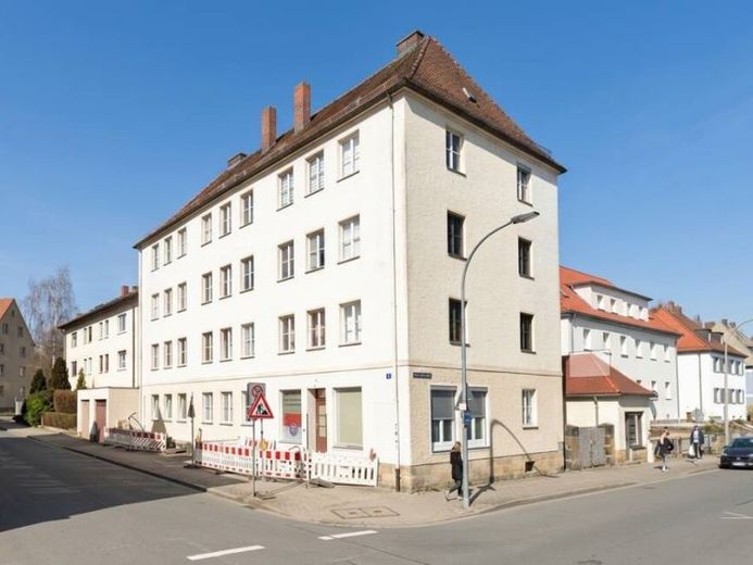 Vollvermietetes Mehrfamilienhaus mit Ausbaureserve & Mietsteigerung in Bayreuth Altstadt – Foto 1
