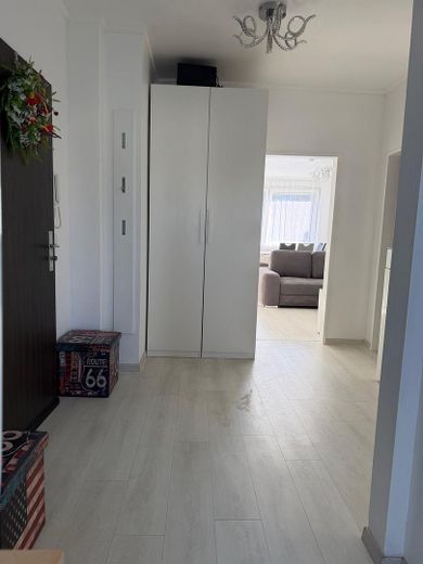 Frisch renovierte, voll möblierte 2-Zimmer-Wohnung mit Balkon in Düsseldorf-Oberbilk – Foto 4