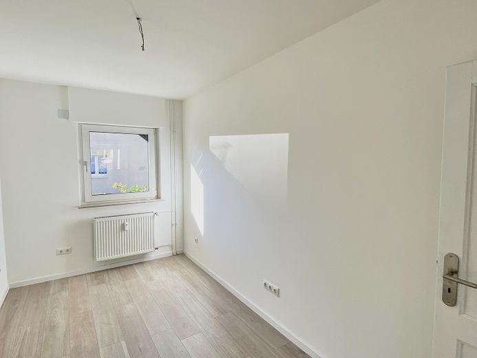 Kernsanierte, exklusive 3-Zimmer-Wohnung in Wiesbaden – Langenbeckstraße 4 – Kinderzimmer/Büro