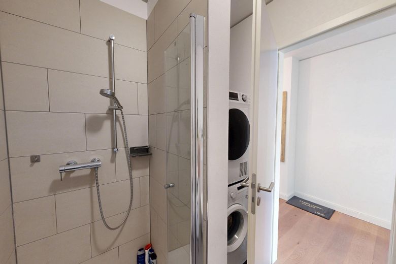 Zweites Badezimmer