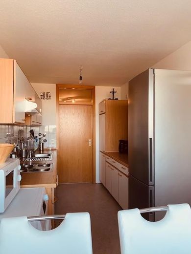 3,5 Zimmer Wohnung mit traumhaftem Ausblick – Küche