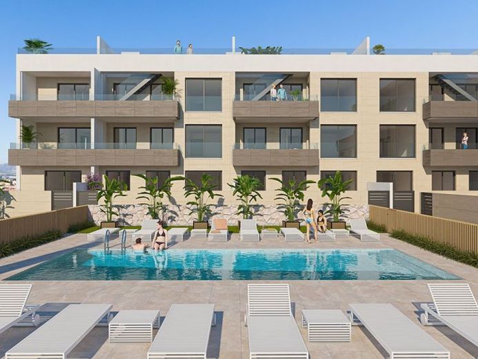 Appartements mit 2 Schlafzimmern, 2 Bädern, Tiefgaragenstellplatz und Gemeinschaftspool nur ca. 700 m vom Strand – Foto 1