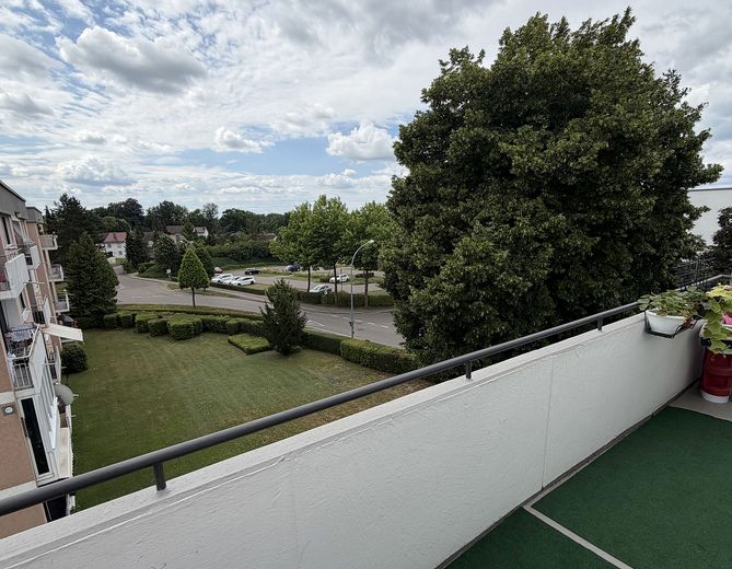 Abitare con carattere: appartamento di 4,5 locali a Dillingen – Balkon 2