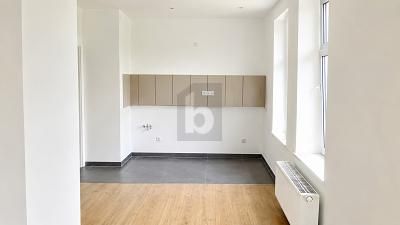 REFORMADO CON ALTA CALIDAD EN UBICACIÓN CÉNTRICA CON TERRAZA – 1784184691_ea57217.jpg